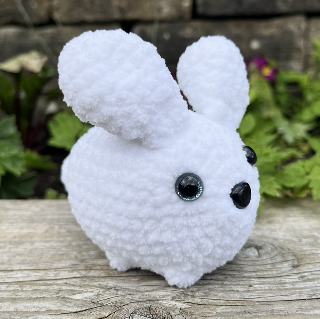 Plushie Pals "Bunny - White" 