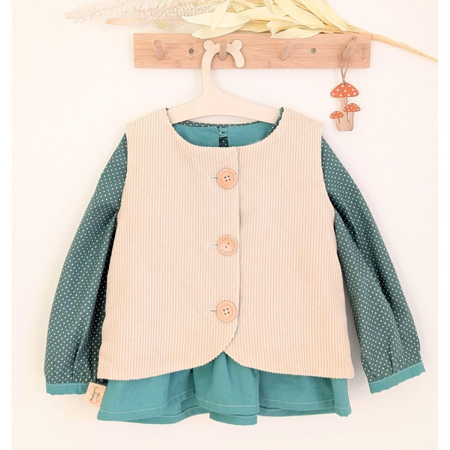 Noël – Ensemble blouse + gilet – Taille 4 ans– Tissu coton vert à pois blanc