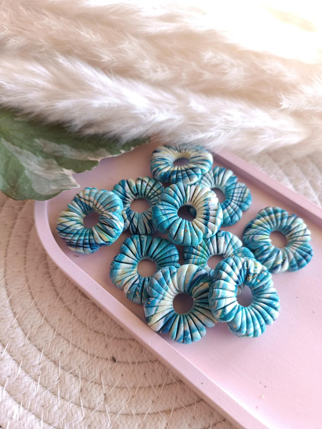 &quot;Astrid&quot; bleu