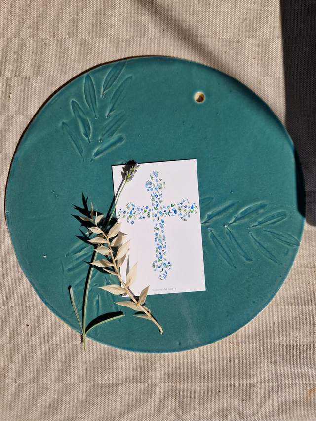 Signet croix fleurie