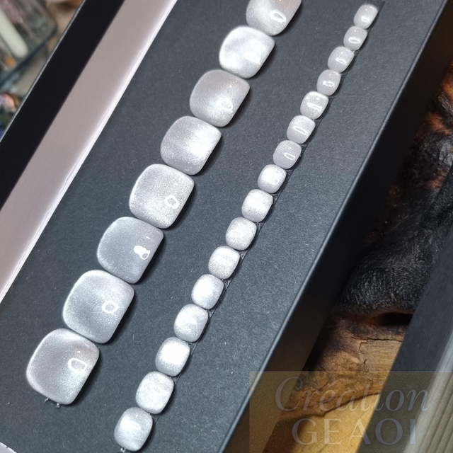 Cristal cat's eyes little pieds