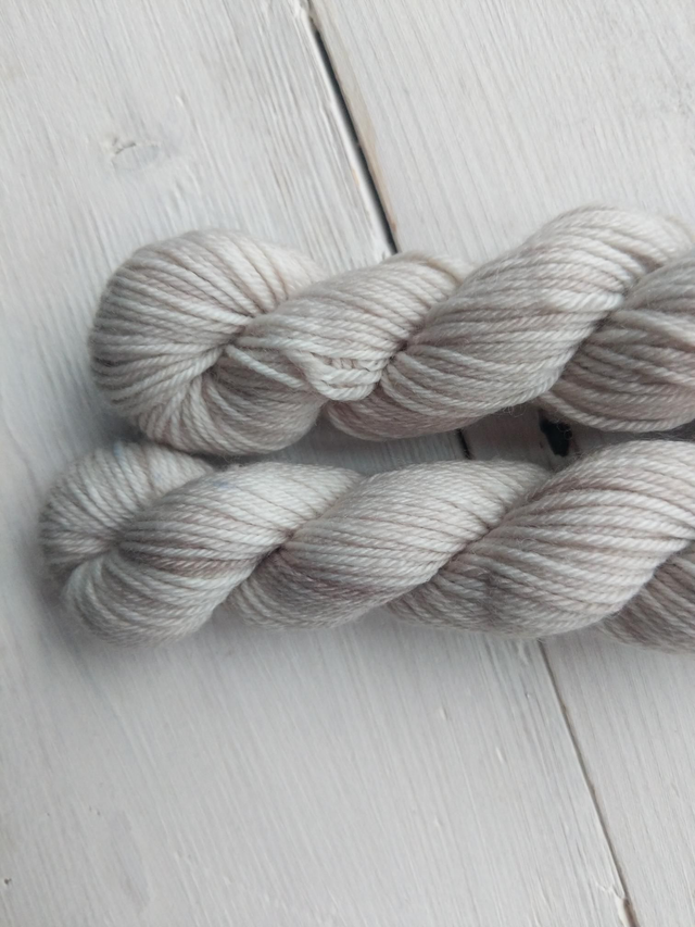 Mini Skein Robigus 4ply 20g/80m