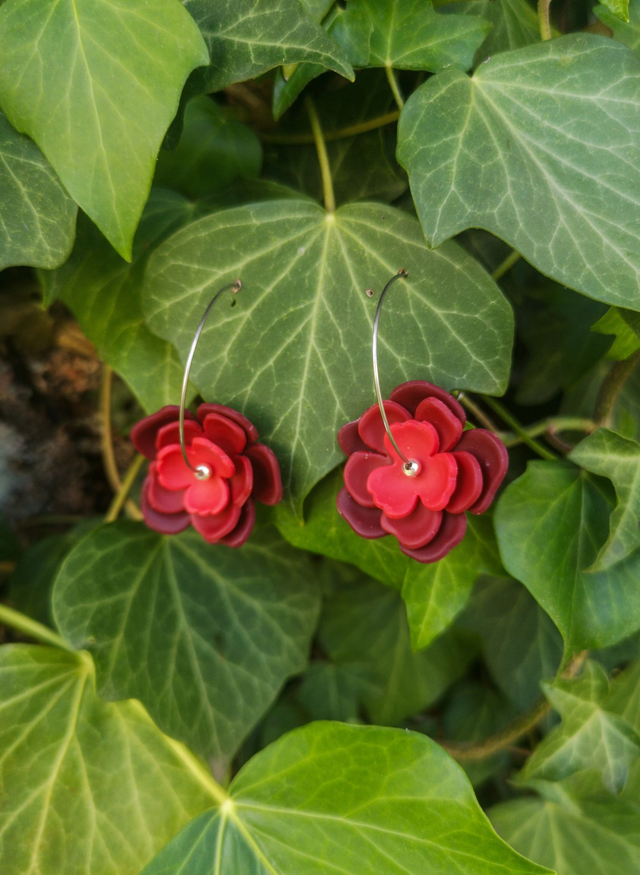 Collection Florale Pétale Pourpre - Boucles d'oreilles Flore (version argentée)