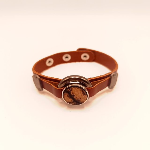 Bracelet en cuir et cabochon en erable 