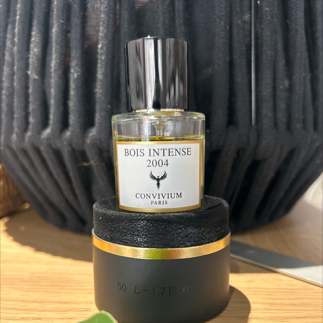 collection Convivium Bois intense 2004