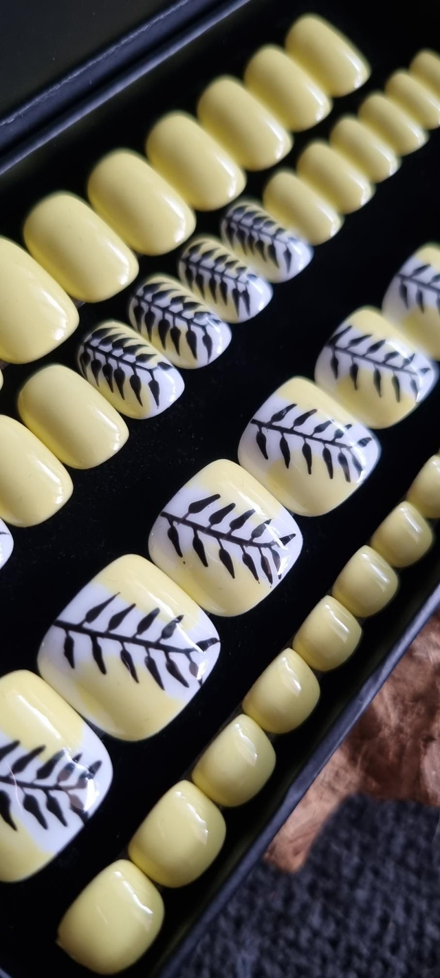 Minions folliage little carré xs et little pieds