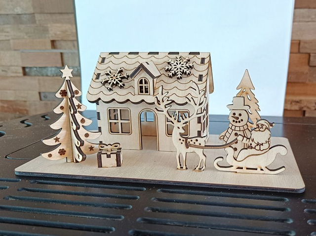 Village de Noël en Bois avec Père Noël et Rennes
