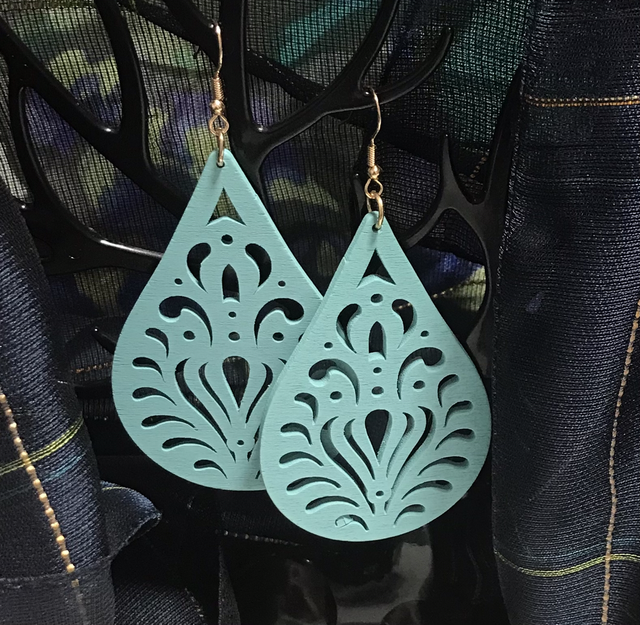 Blue Dangling Earrings - BLDE37