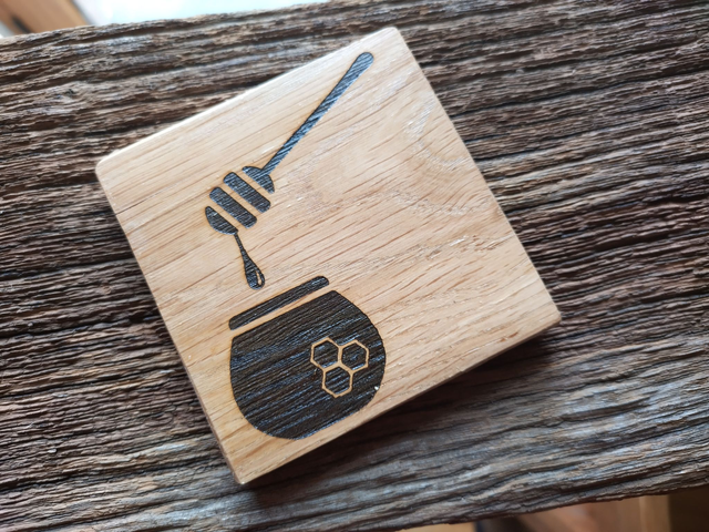 Oak coaster - Honey pot