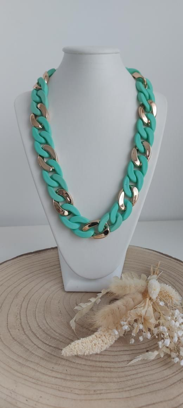 Collier Gaspard vert doré 