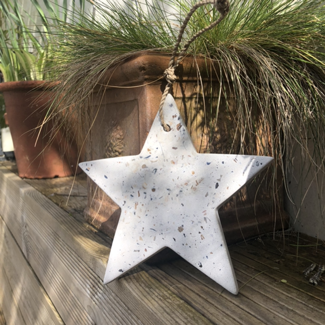 Large Garden Star