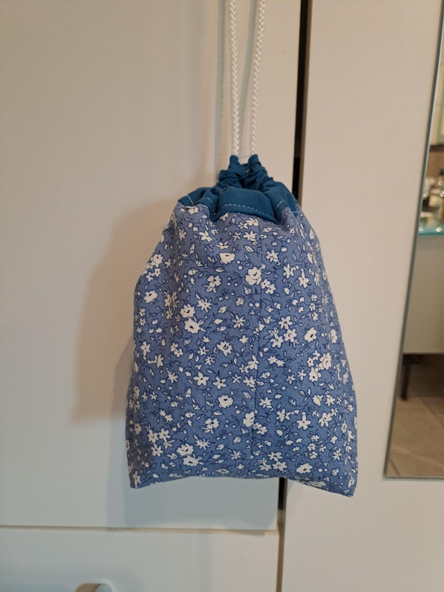 Distributeur de lingettes