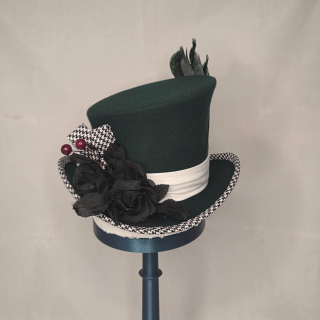 Midi Haut-de-forme incliné