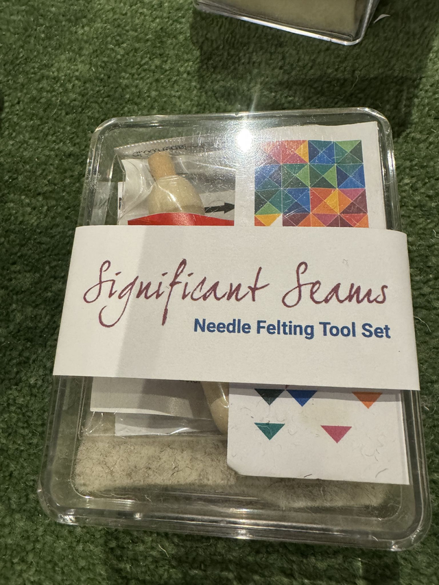 Beginners Basic Needle Felting Kit