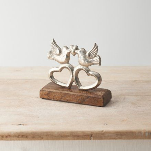 Love Birds Heart Ornament – Mango Wood Romantic Home Décor 12cm