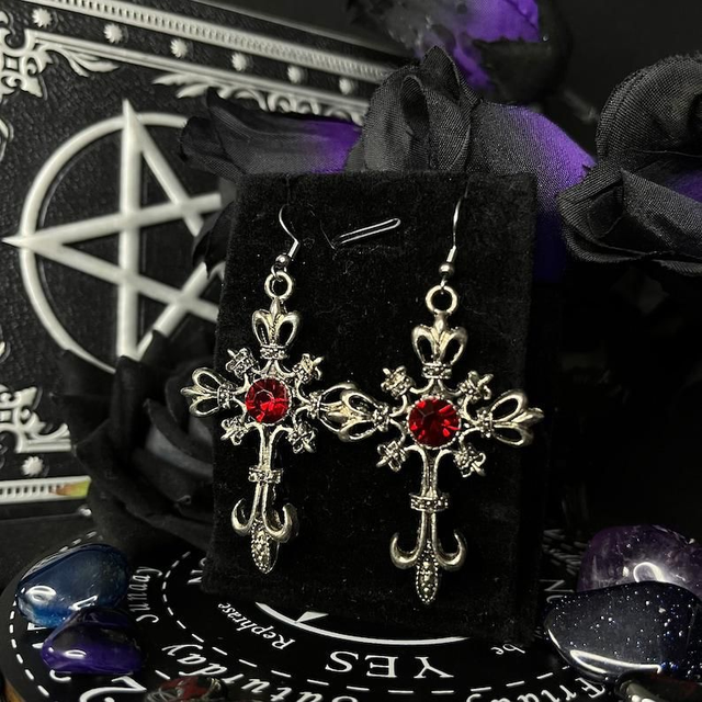 Lady Vamp earrings