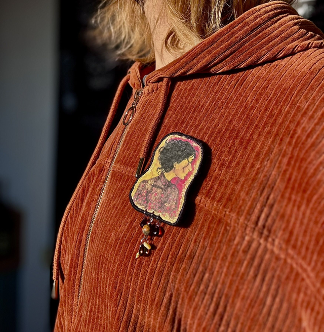 Broche Illustrée *Daphnée*