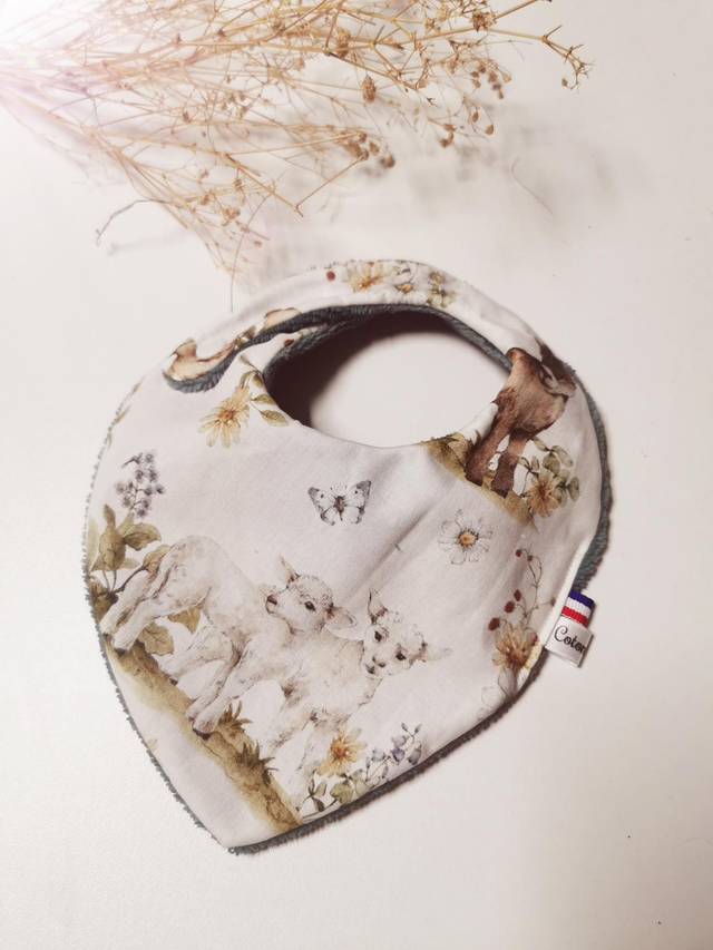 Bavoir bandana agneau 