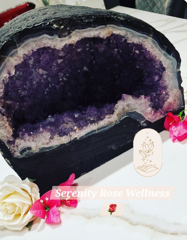 Amethyst Geode (Oval)