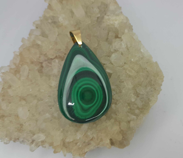 Pendentif larme malachite 40 mm