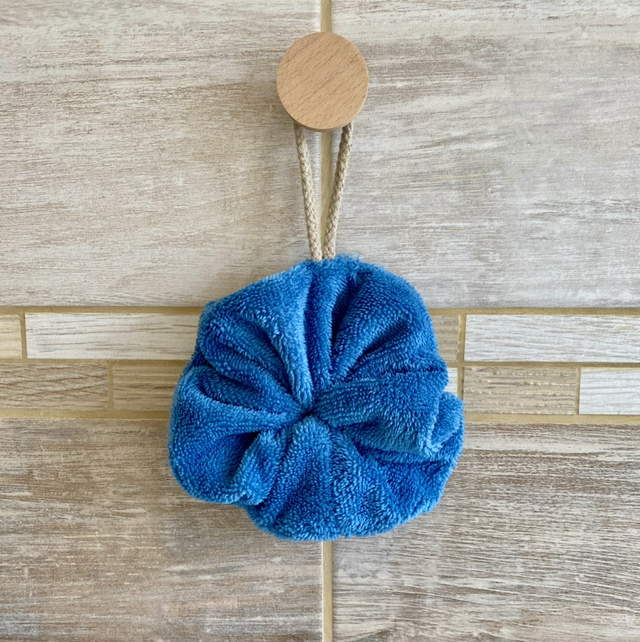 La fleur de douche Blue