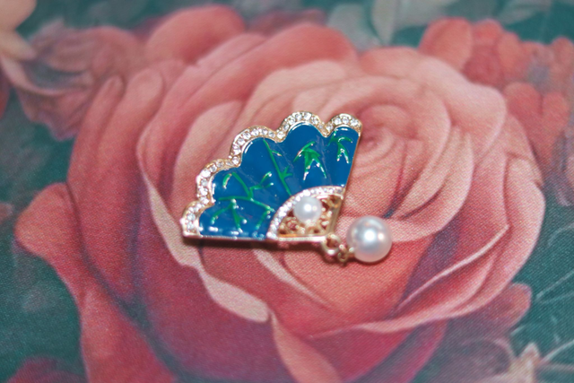 Broche • Eventail
