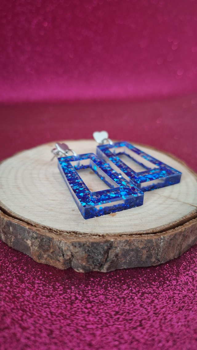Boucles d'oreilles coeurs trapèze paillettes bleues