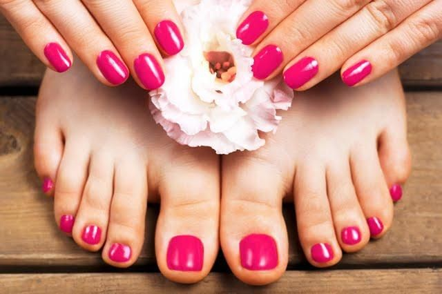 Forfait pose Gel couleur + VSP Pieds