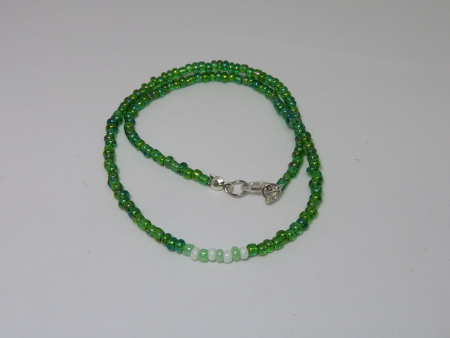 Collier rocaille vert