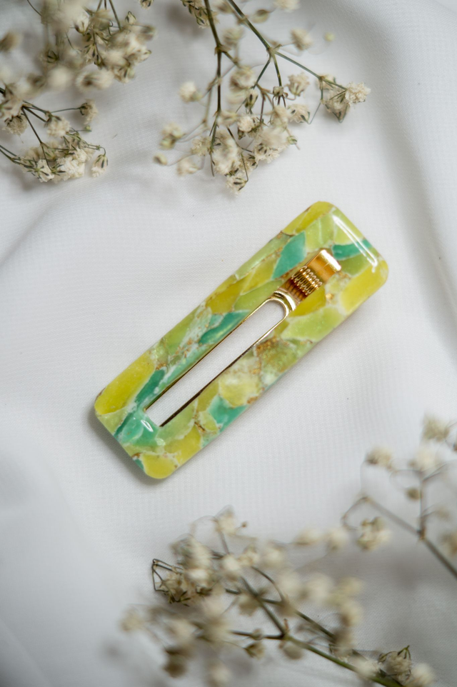 Coloris vert pastel - Barrette rectangle évidé