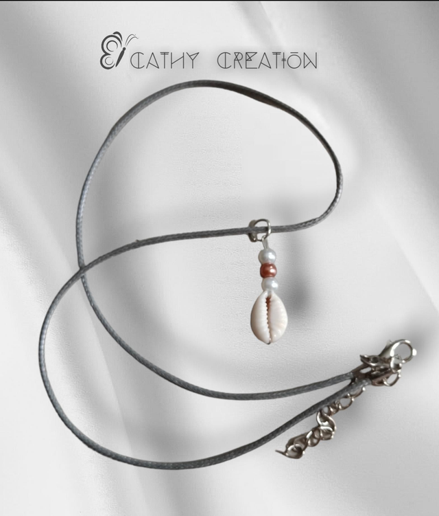 Collier coquillage et perles