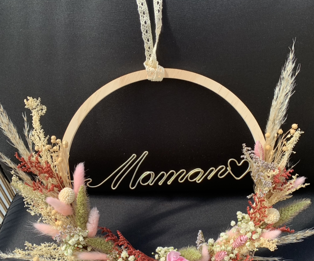 Couronne fleurie Fête des Mères 