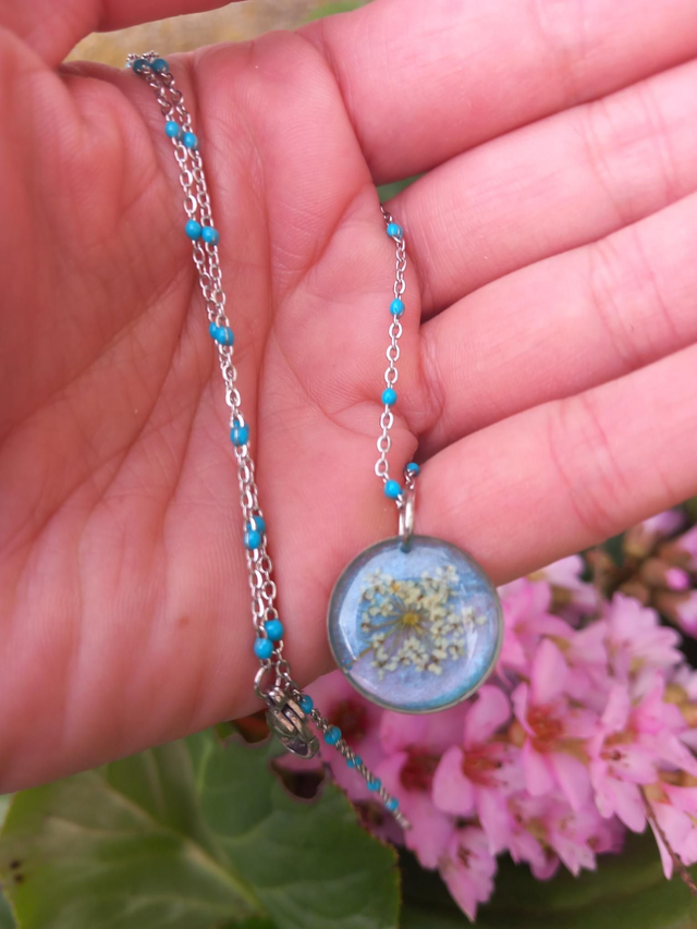 Collier reine Anne 