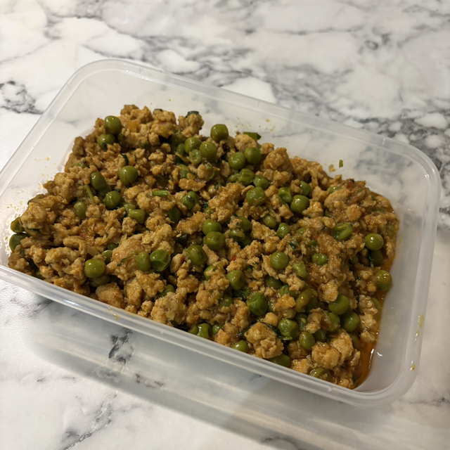 Chicken Greenpea curry