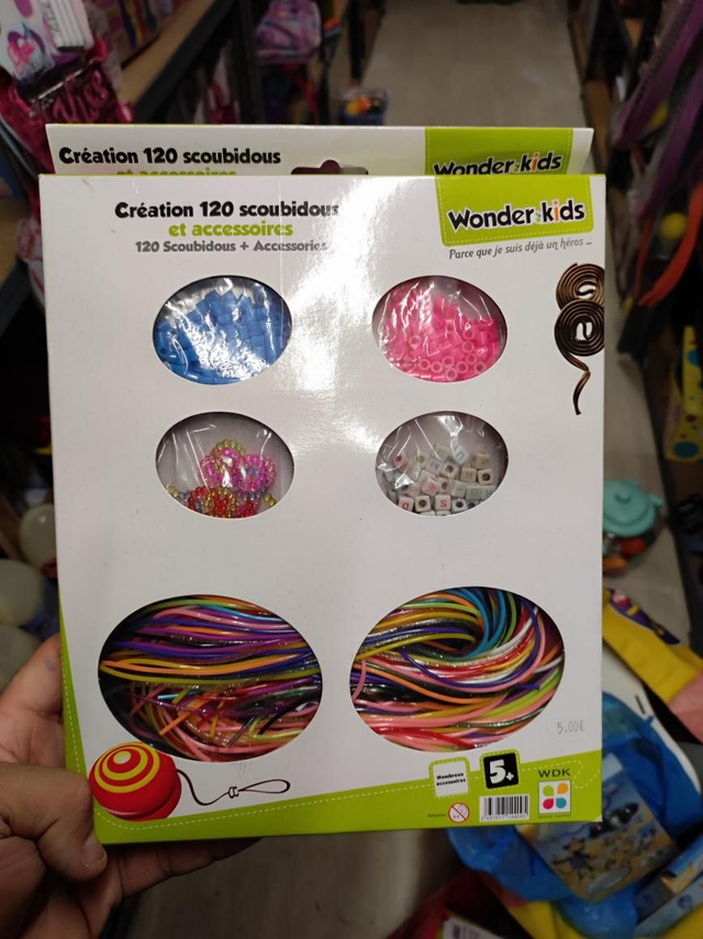 COFFRET 120 SCOUBIDOUS 