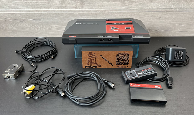 Sega Master System 1 console 'Snail Maze' version * cleaned &amp; tested * Incl. Vigilante cartridge