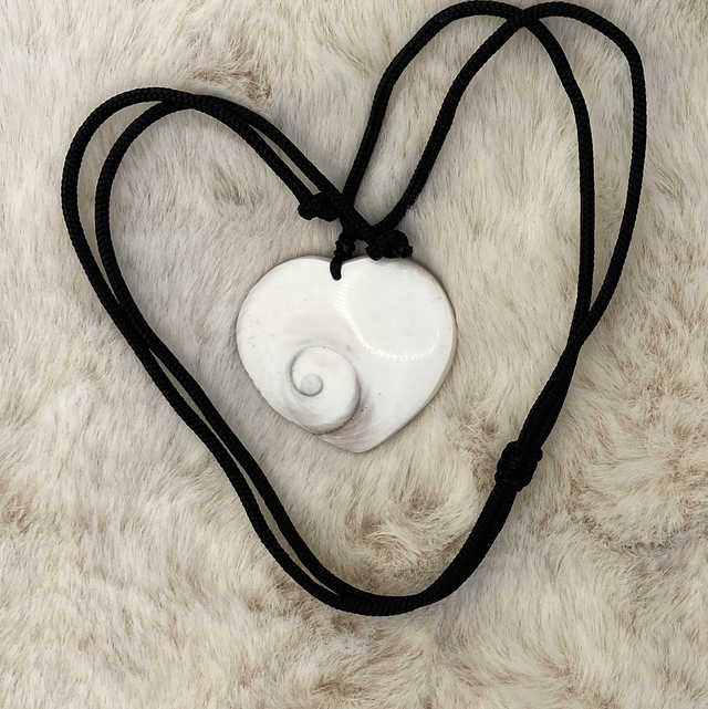 Pendentif Œil de Shiva sur Cordon Réglable – Protection et Élégance