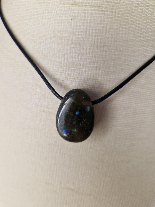 Labradorite / 009