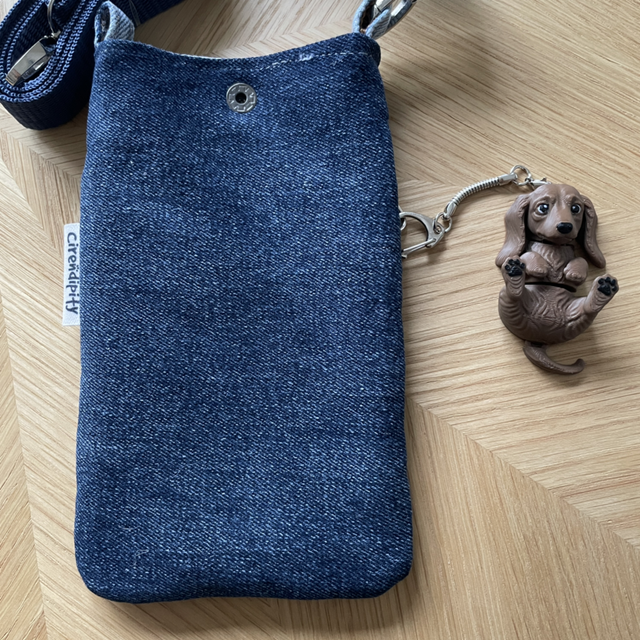 Otis dog phone pouch