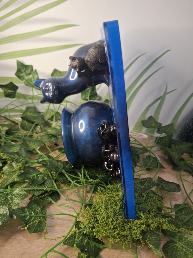 Jardin de la sorcière -plateau diorama en résine époxy-