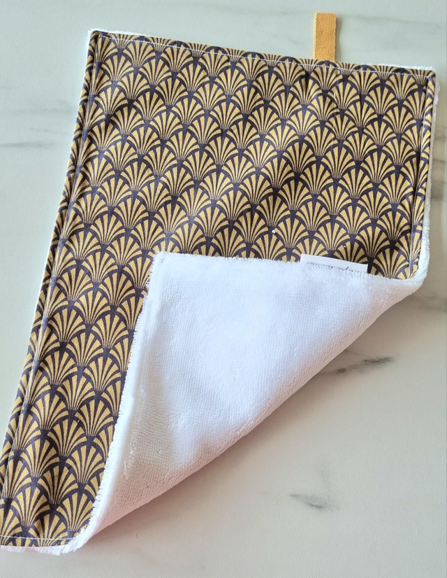 Serviette à mains à suspendre