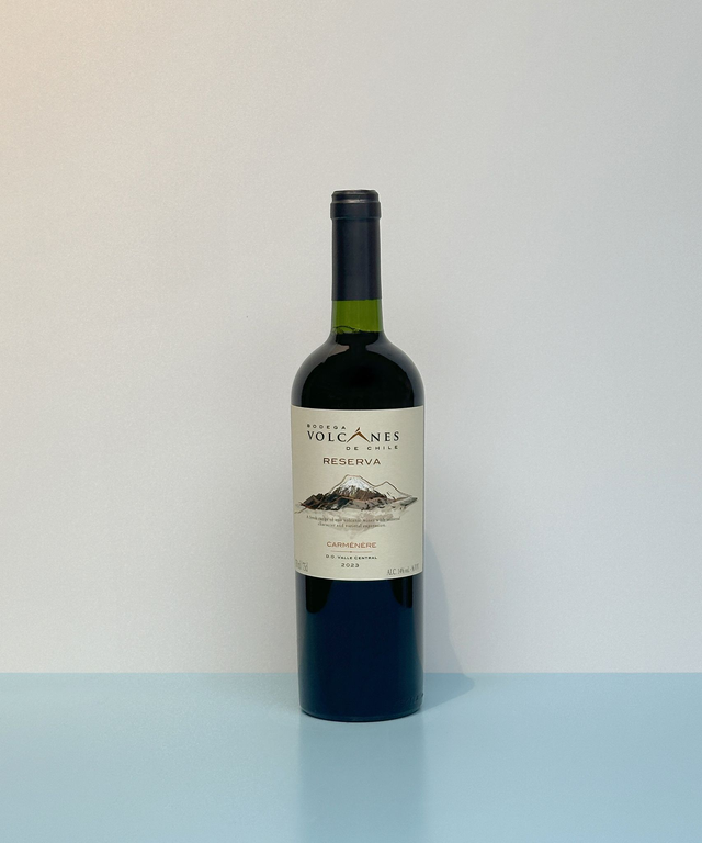 Carmenère Reserva - Bodegas Volcanes