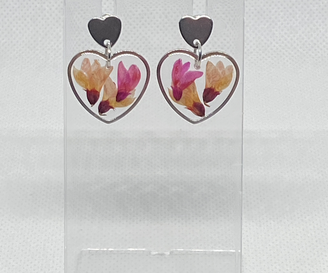 Silver heart flower earrings 