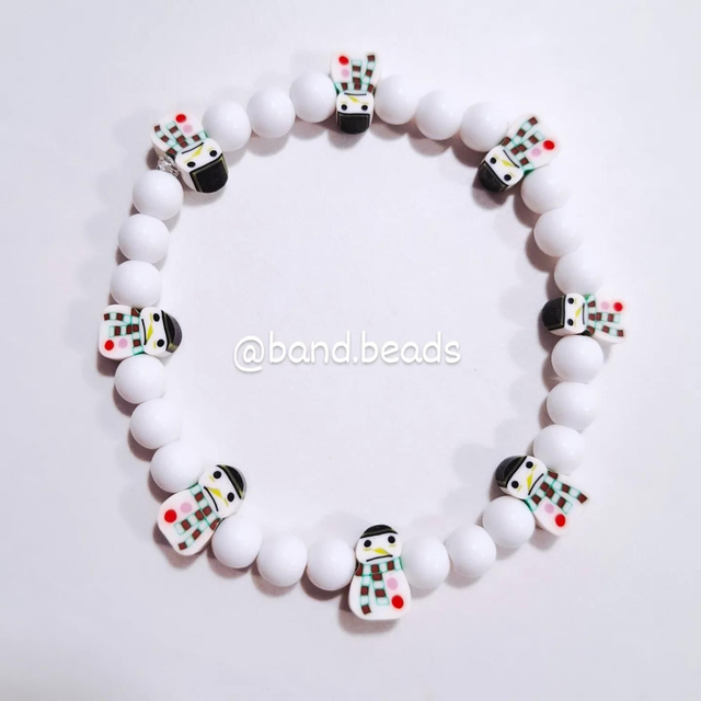 Snowman beaded bracelet