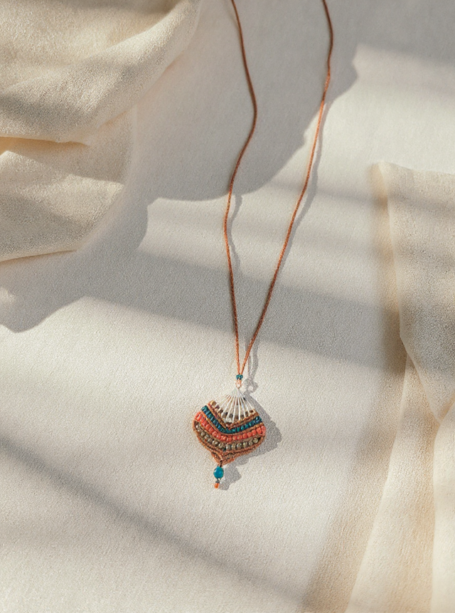 Collier chandelier apatite