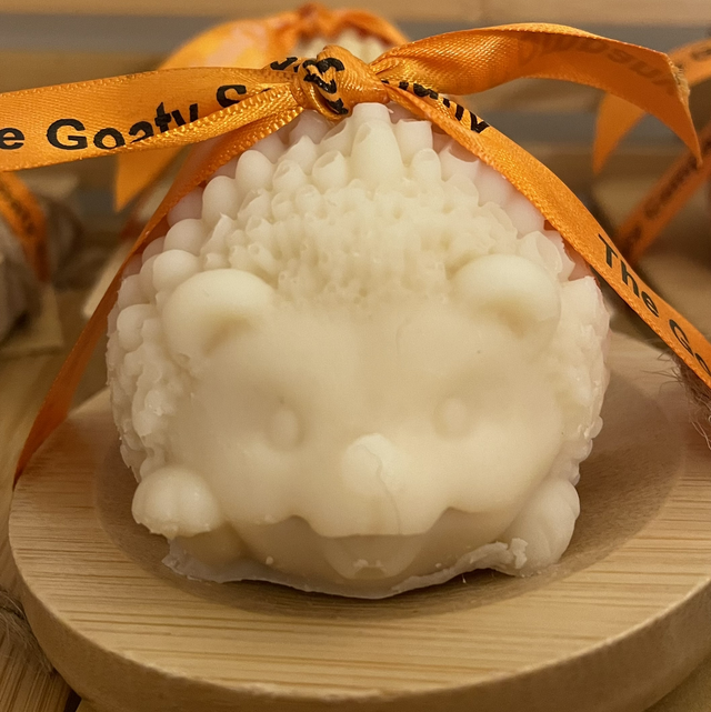 Sheep or Hedgehog Soaps &amp; Bamboo Soap Dish