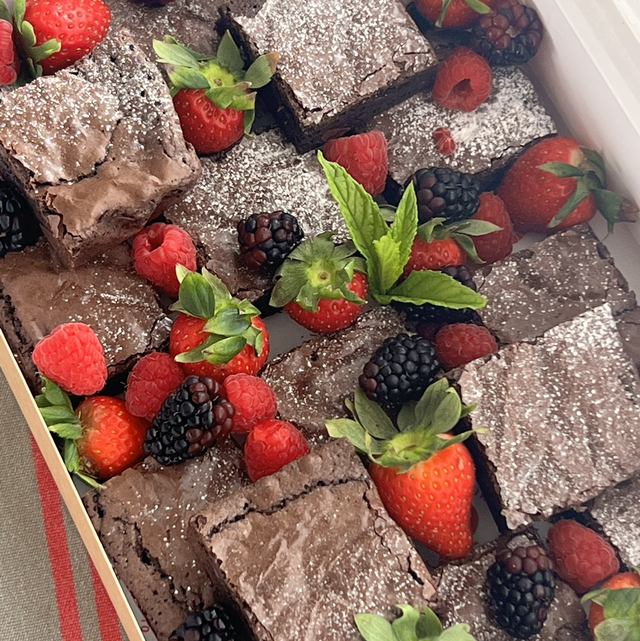 Cake - Double Choc Brownies (16pcs)