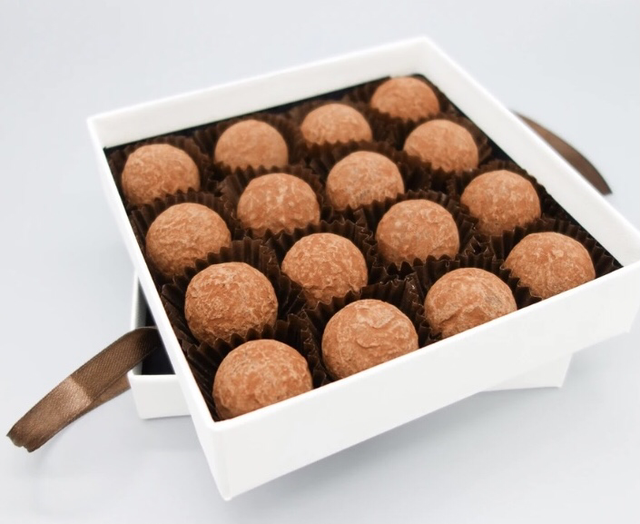 Dark Chocolate Oozy Sea Salted Caramels 