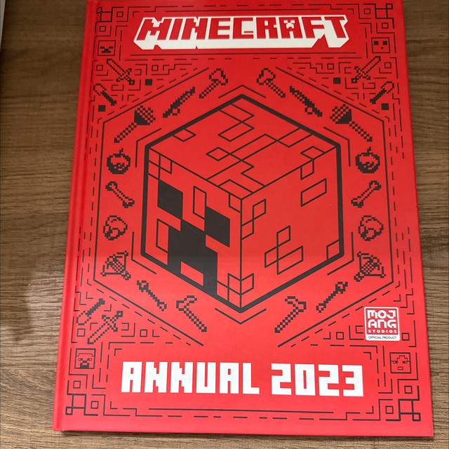 Minecraft Annual 2023