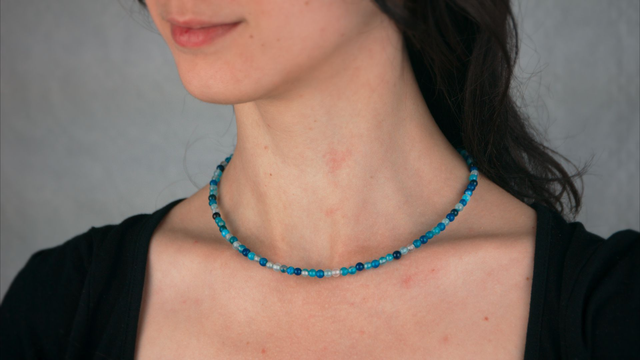 Collier en agate bleue